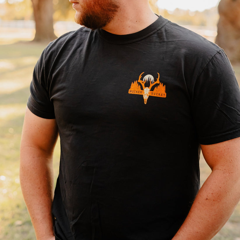 mucker bucket - bang bang premium tee front on model