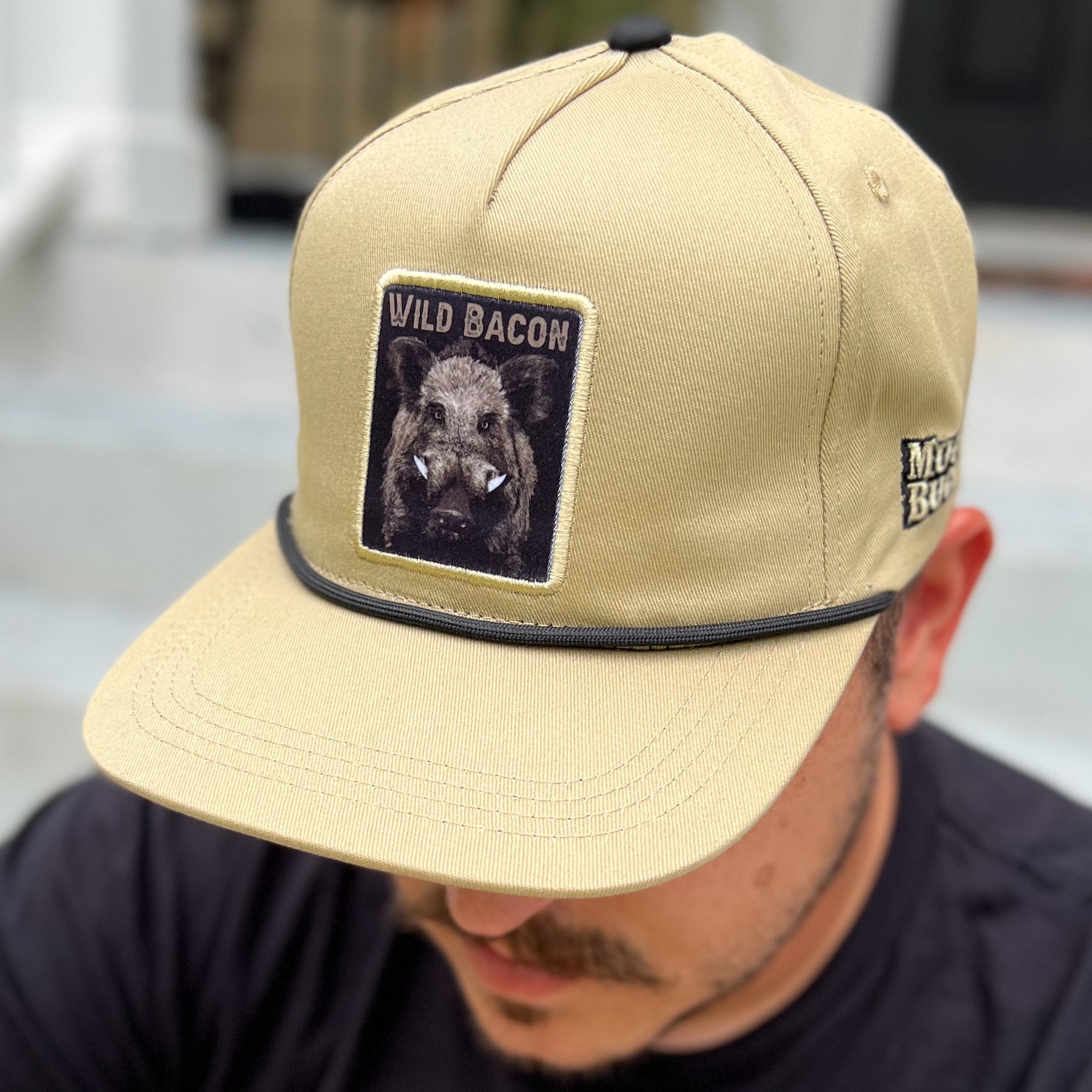 mucker bucket - wild bacon hog hat on model