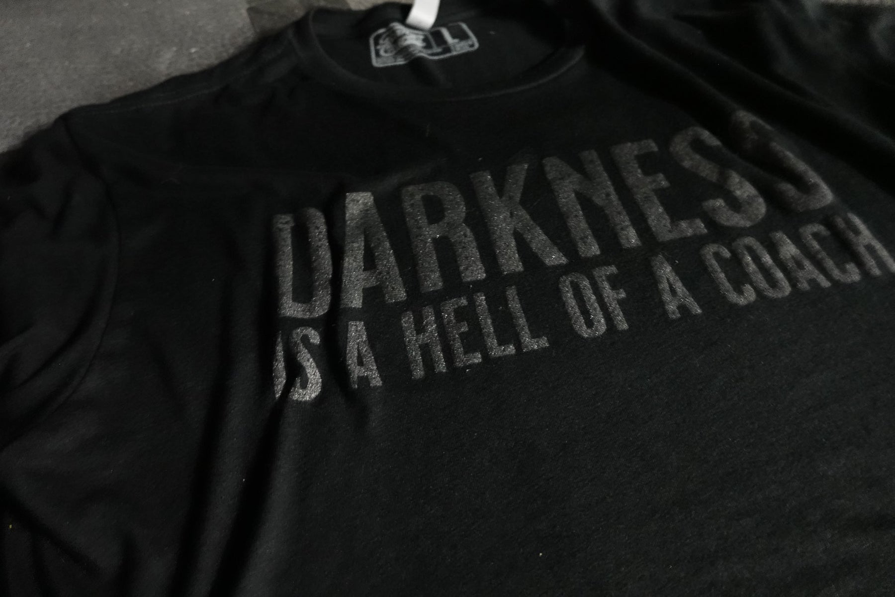 tango charlie - darkness is a hell of a coach t-shirt black