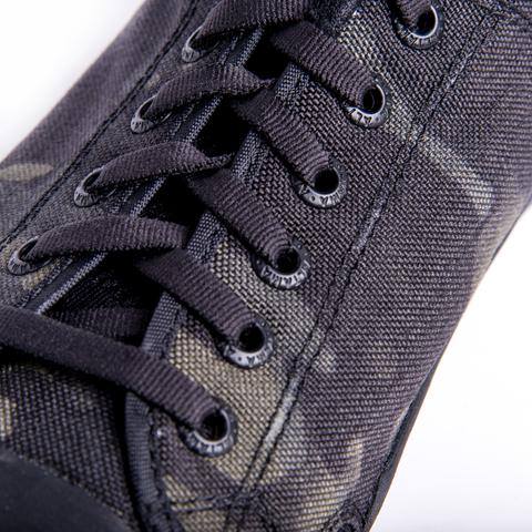 Non-shine rust-proof lace up hardware