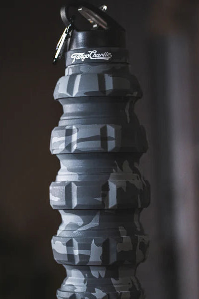 tango charlie - humble and hydrated extendable water bottle black camo