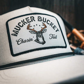 mucker bucket - chasin' tail white patch hat