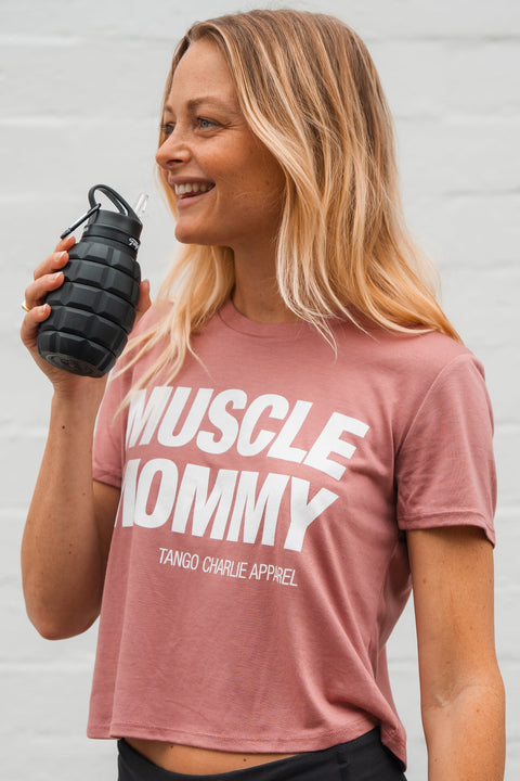 Muscle Mommy - Crop Tee