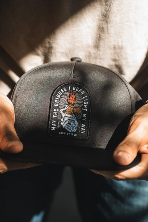 Born United Premium Snapback - Burning Bridges