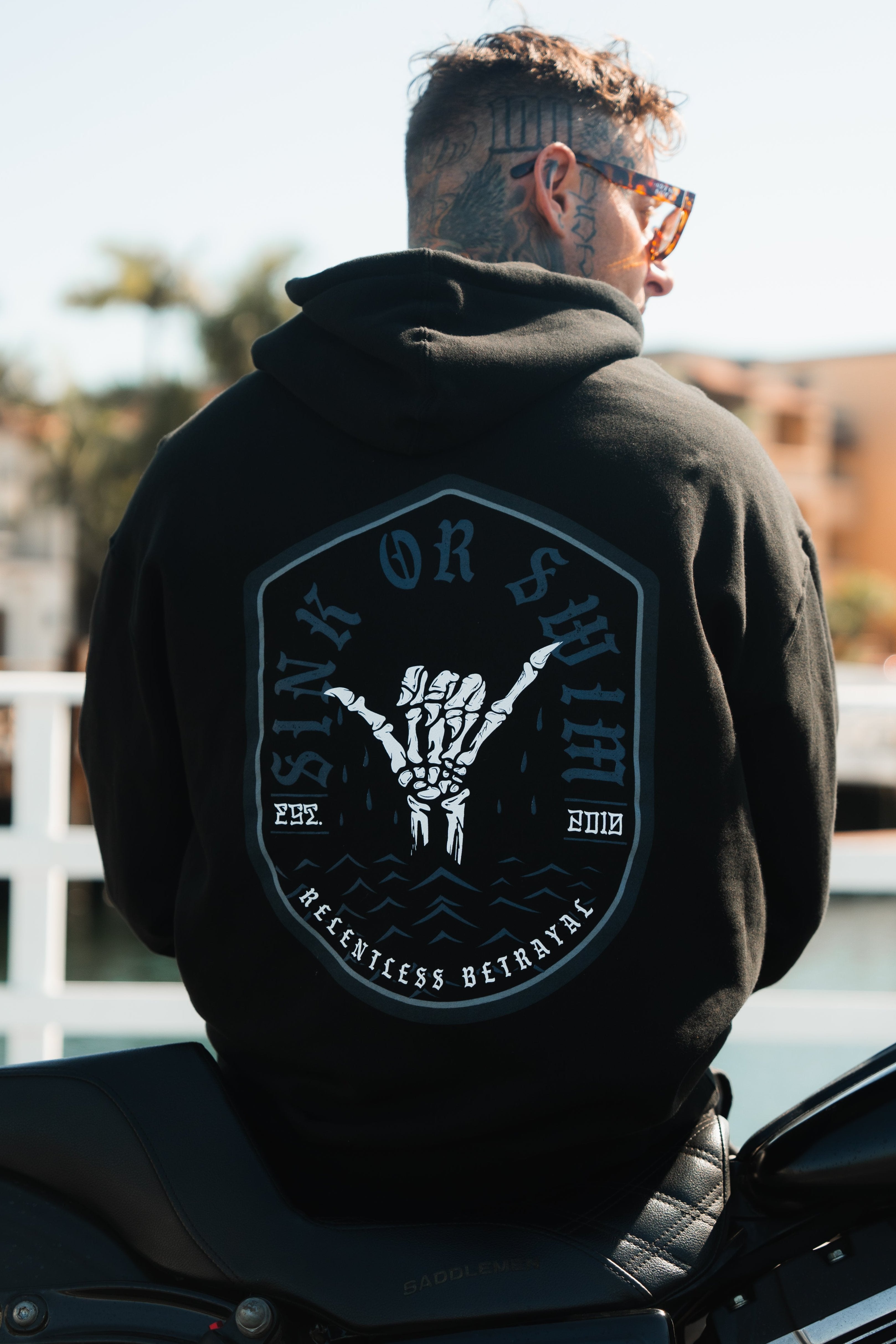 Born United | Hoodies