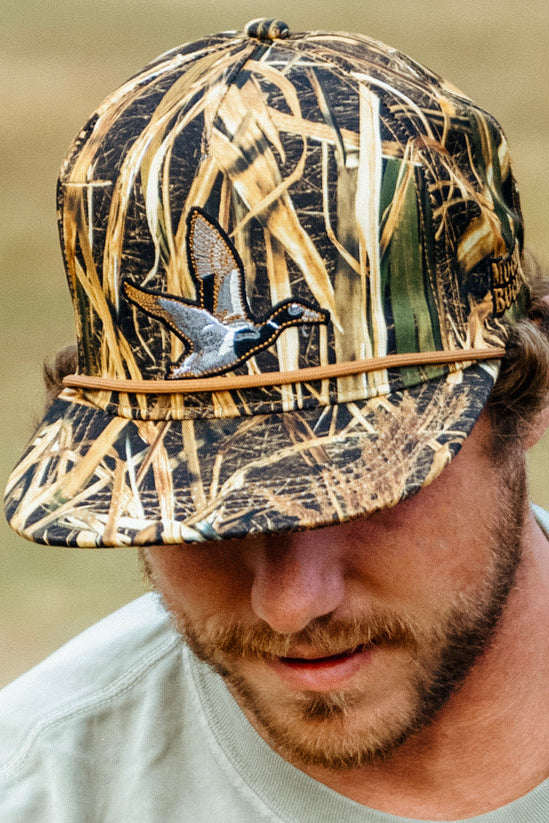 mucker bucket - straw grass camo duck rope detail hat