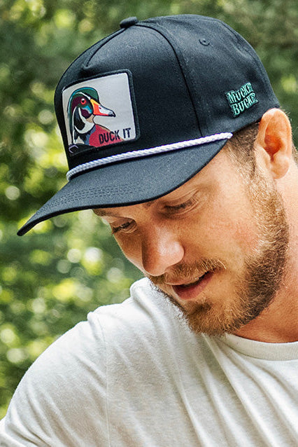mucker bucket - duck it og wood duck hat side on model