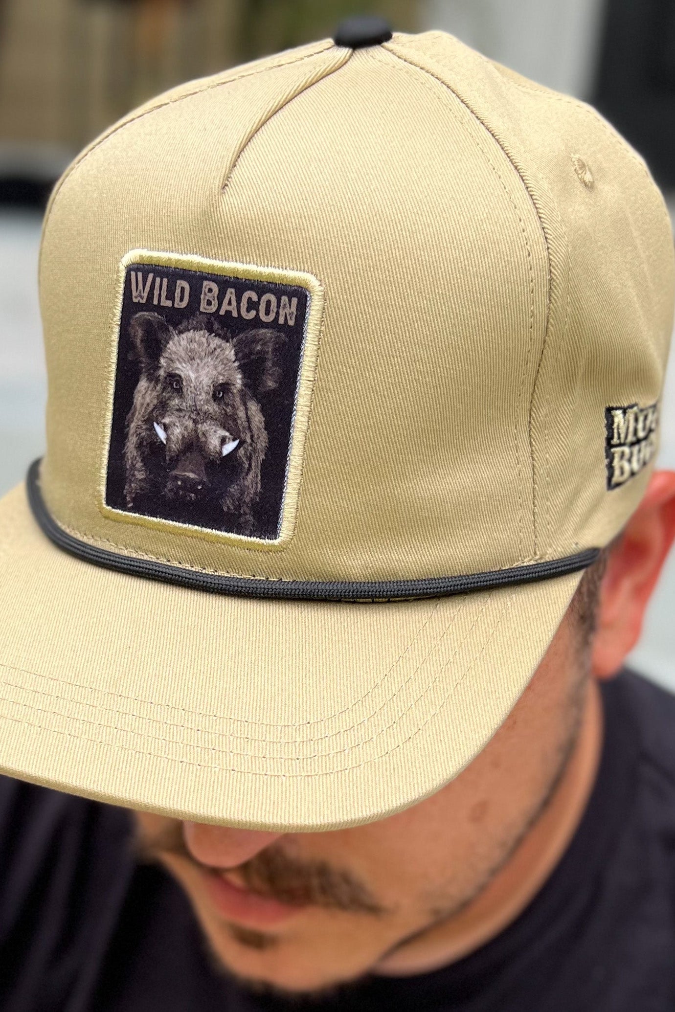 mucker bucket - wild bacon hog hat on model