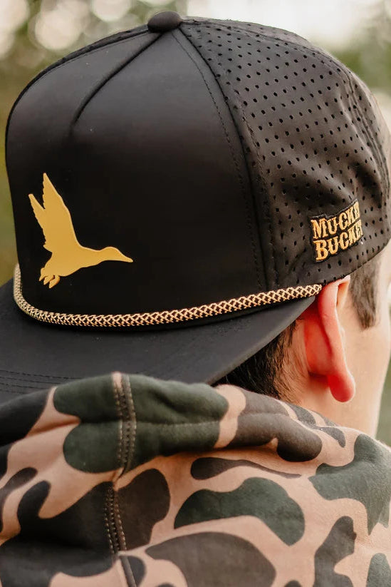 mucker bucket - duck king logo detail hat