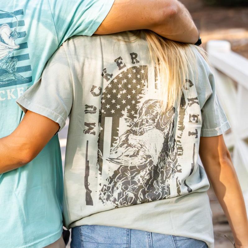 mucker bucket - good ol' boy premium tee back on model