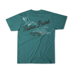 mucker bucket - wood ducks premium tee back