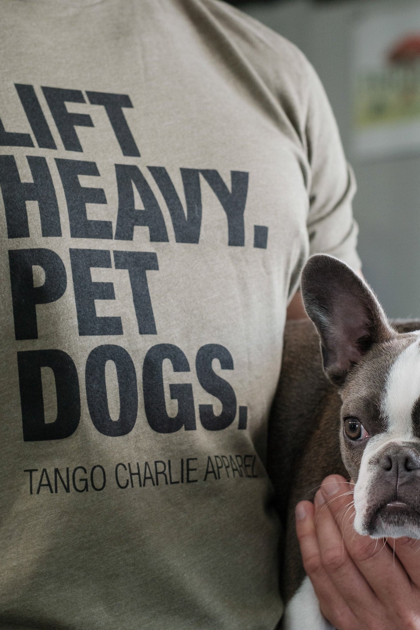 tango charlie - lift heavy pet dogs army green tee shirt
